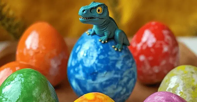 Fizzing Hatching Dino Eggs: A Roaring DIY Science Craft for Kids