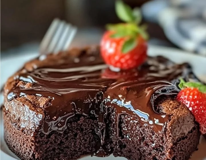 Chocolate Ooey Gooey Cake 🍫