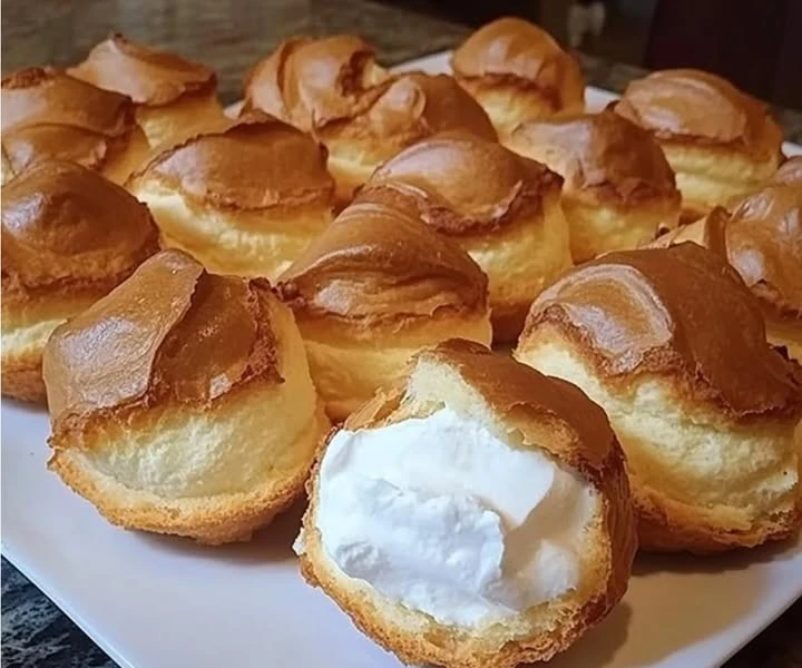 Mom’s Famous Cream Puffs